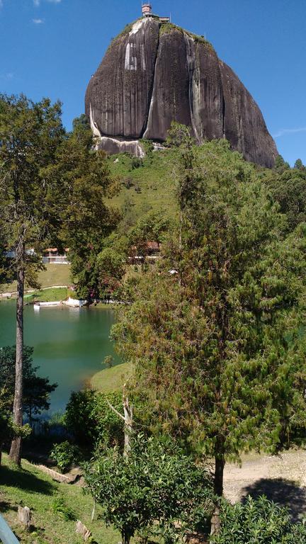 Las Cabanas Castillos Del Lago Villa Guatapé Dış mekan fotoğraf
